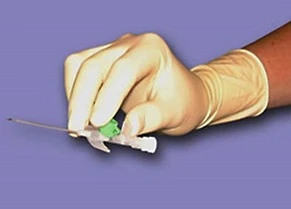 Периферичні венозні катетери: встановлення та догляд за місцем введення Периферичні венозні катетери: встановлення та догляд за місцем введення