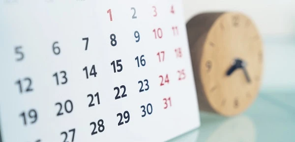 КМУ визначив, як переносити робочі дні у 2022 році КМУ визначив, як переносити робочі дні у 2022 році